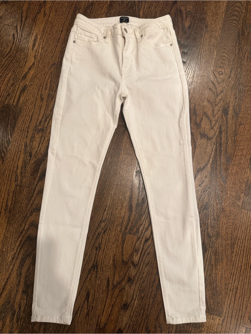 NEW White Skinny Jeans